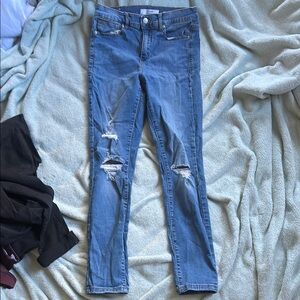 High waisted skinny jeans